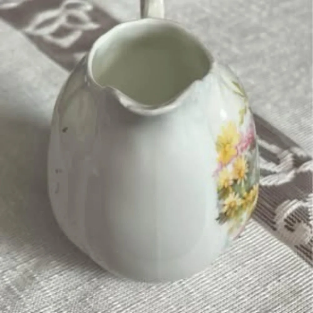 Antique Havilland Schlesinger Creamer - Picture 3 of 7